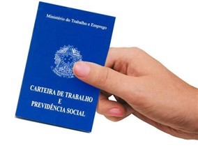 40% dos candidatos a uma vaga de emprego na Agência do Trabalhador em Maringá não têm ensino fundamental completo